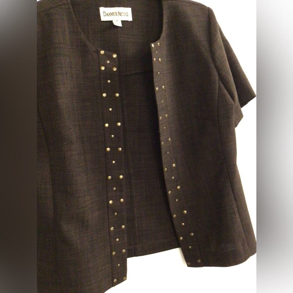 Danny and Nicole brown no button blazer jacket size 8